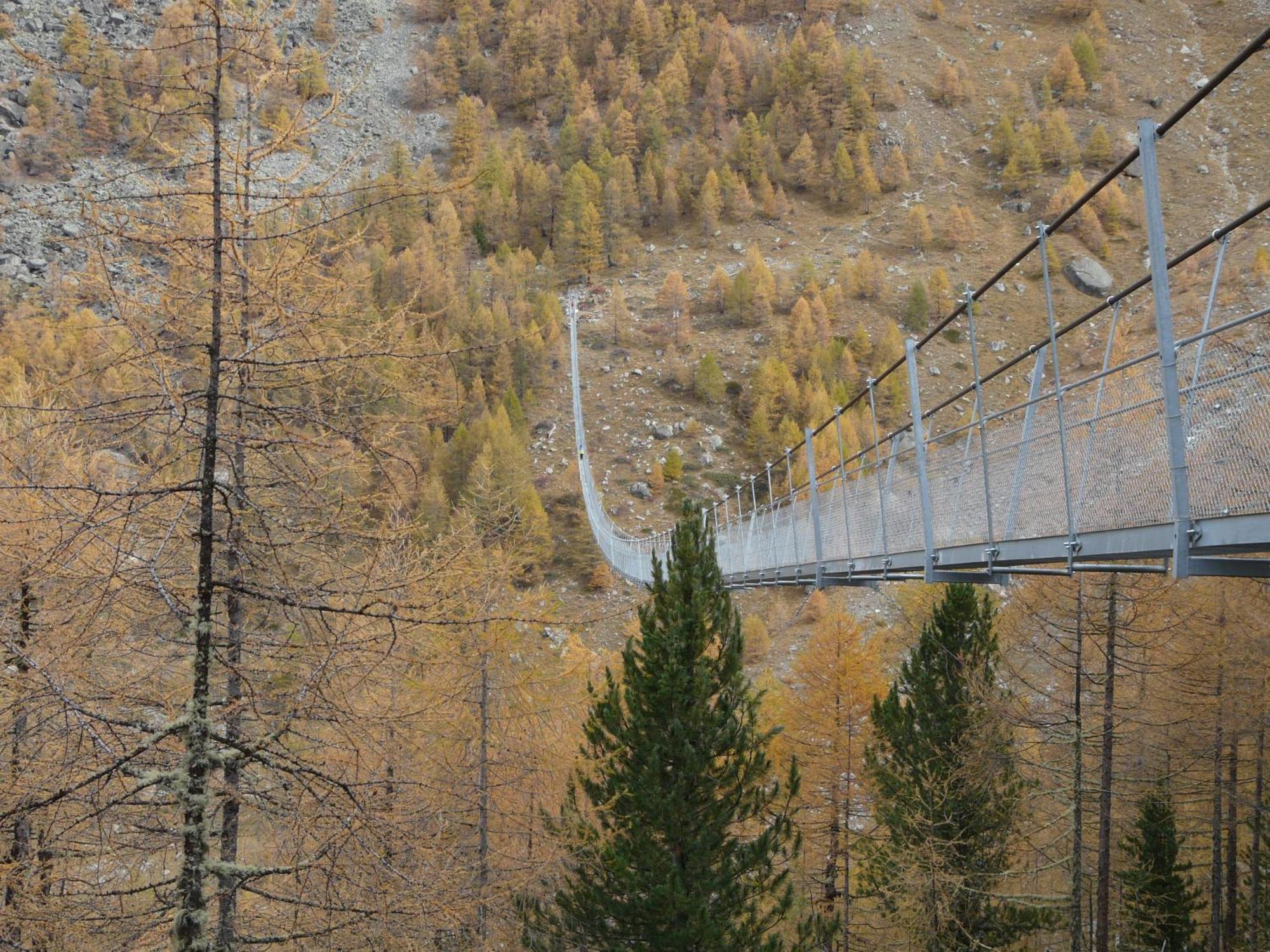 Haus Valaisia - Randa Bei Zermatt Apartment ภายนอก รูปภาพ